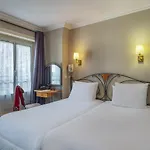 London Hotel