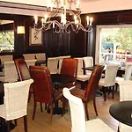 Hotel London 3*