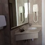 Hotel London 3*