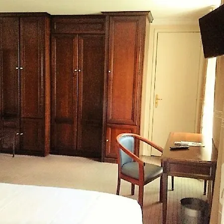 Ξενοδοχείο London 3*