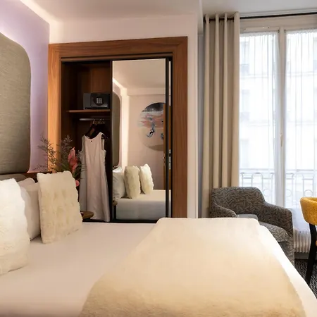 Отель London 3*