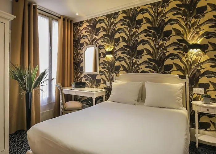 London Hotel Paris
