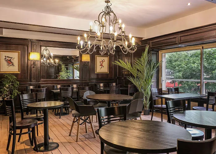 London Hotel 3*