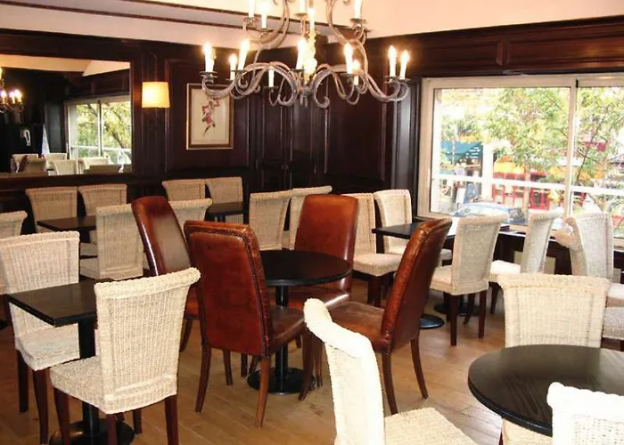Hotel London 3*