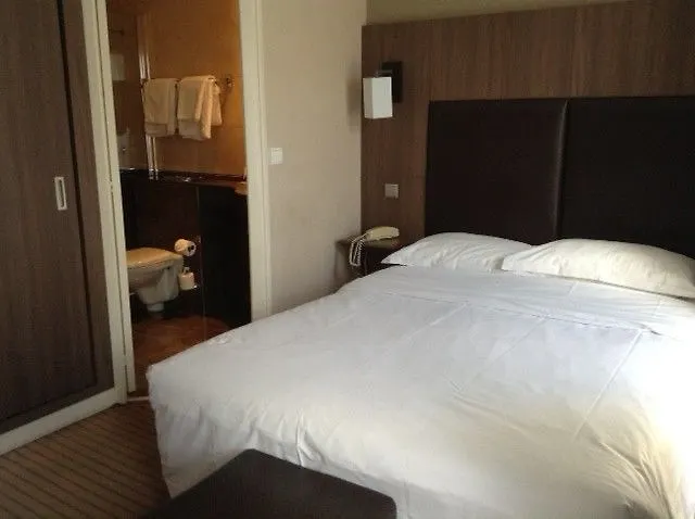 Hotel London Paris
